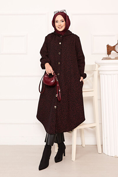 EBRUTESETTÜR Leopard Print Buttoned Cashmere Cap