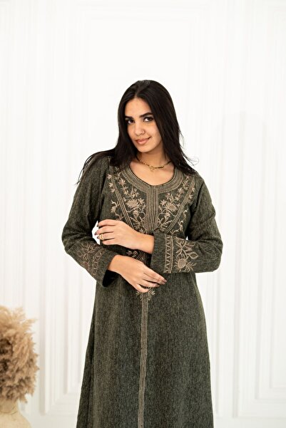 AFandina A-190 Wool Jalabiya with an elegant design and a soft touch