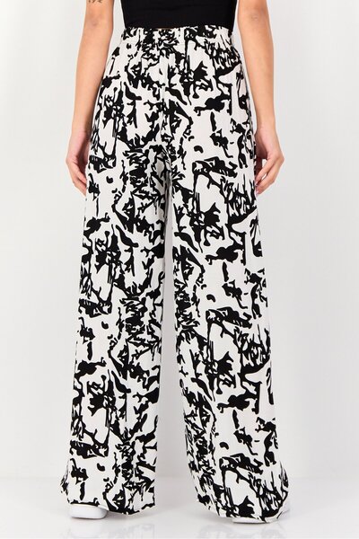 Happiness İstanbul Women Regular Fit Allover Print Wide Leg Pants, Multicolor