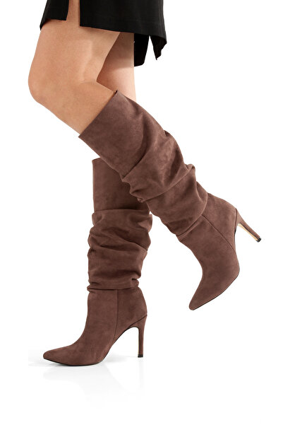 PAYZİN '' ESRA '' Cizme maro cu vârf ascuțit, toc subțire de 9 cm, cu burduf,...