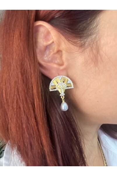 Byoz store Vip Premium Series Fan-Shaped Mask Pearl Dangle Earrings