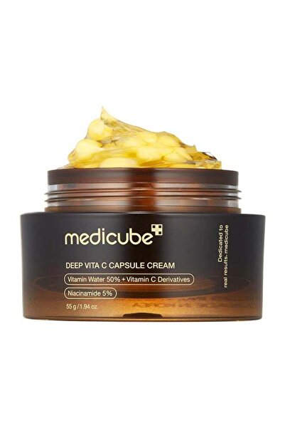 Medicube مرطب عميق للوجه بكبسولة ذهبية من فيتامين سي (1.94 أونصة)