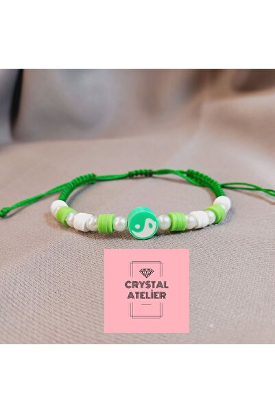 Crystal Atelier سوار الحظ المصنوع يدويًا من المكرامية القابلة للتعديل من جرين...