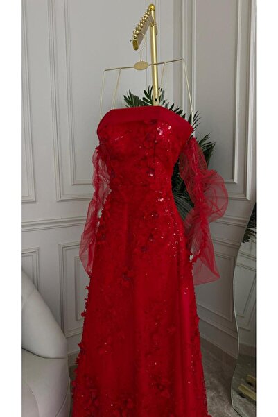 DRAT AMASYE The elegance of embroidered tulle