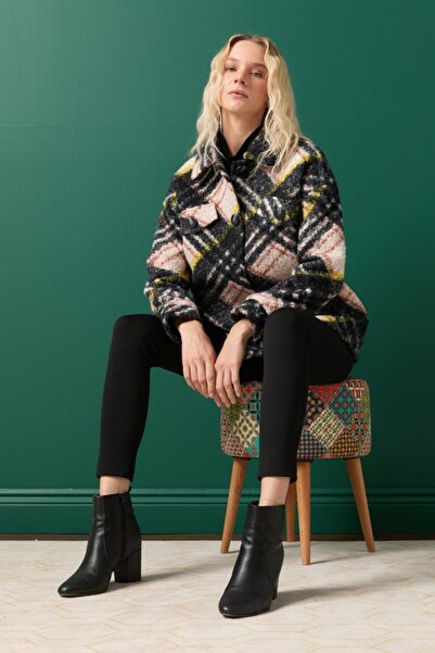 Selen Giyim Önü Düğmeli Düşük Kol Ekose Kaban