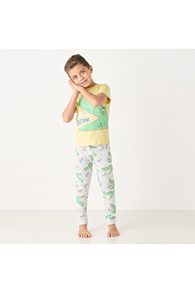 Juniors Alligator Print Short Sleeves T-shirt and Elasticated Joggers