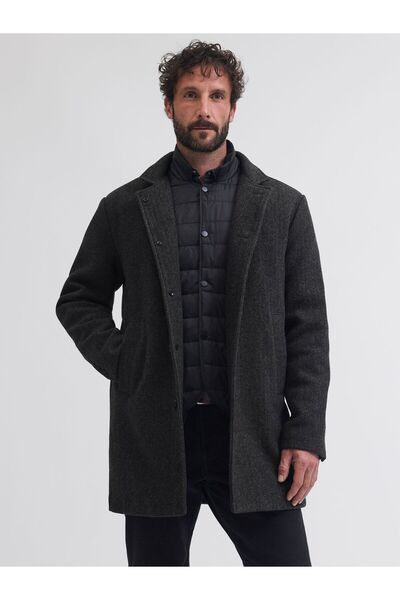 Portland Outerwear Company Mantel Portland Outerwear Co. Mantel