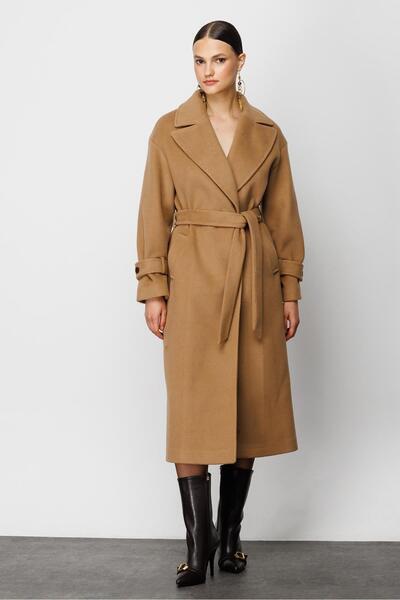 Nefeli KRUVAZE YAKA KAŞE KABAN CAMEL