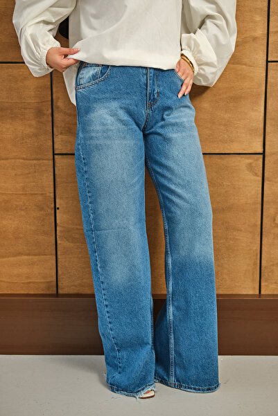 LOCCO Women's Belt Detail Jeans Blue