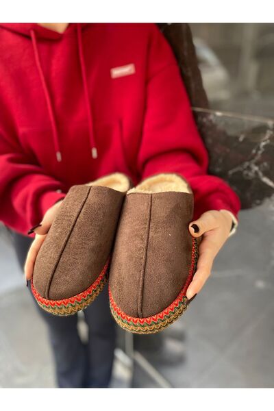 Mejit Nakışlı İçi Tüylü Yumuşak Kadın Ev Terliği