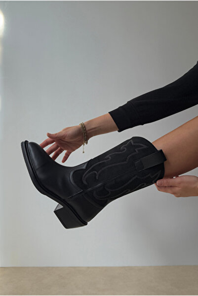 Mupa Shoes Women's Boots Black Suede