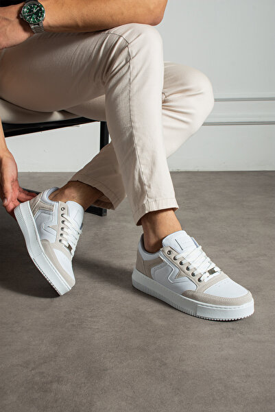 LesCarmine 919 Casual and Transitional Sneaker