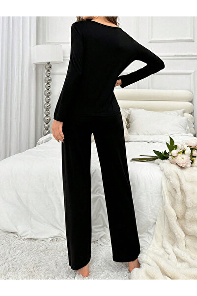 Take Two By Styli Slogan Print Long Sleeve T-Shirt with Bow Detail Pants Set