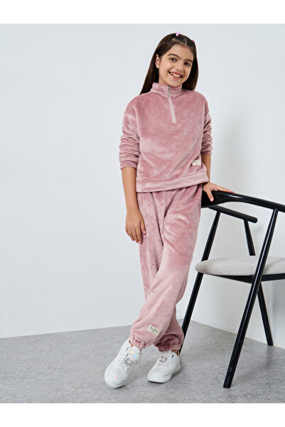 Styli Faux Fur Half-Zip Front Sweatshirt and Joggers Set