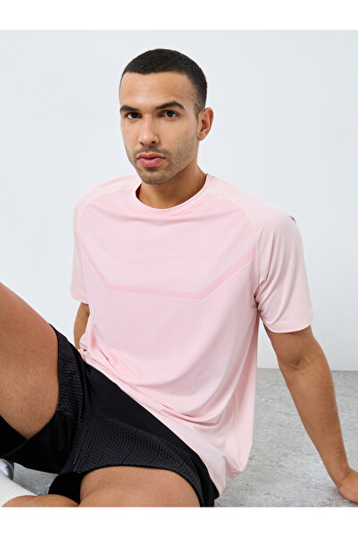 Styli Regular Fit Athleisure T-Shirt with Front Print Detailing