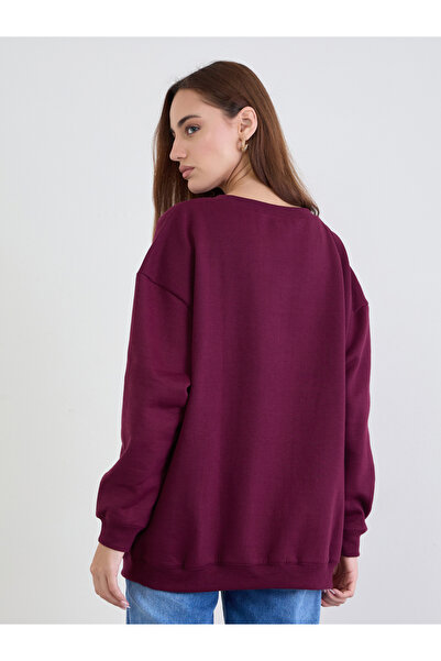 Styli Burgundy Oversized Embroidery Detail Sweatshirt