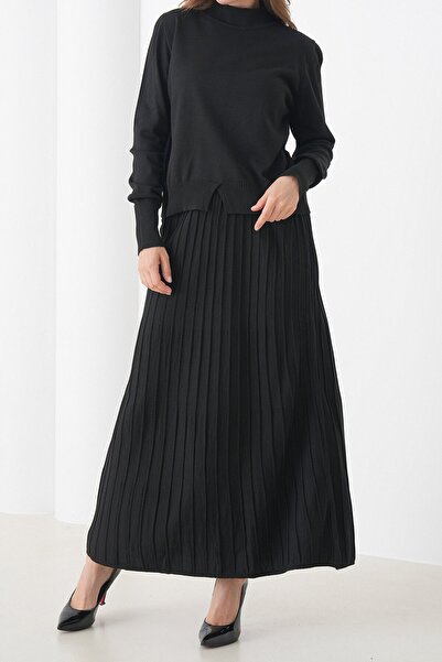 VAGGON Set de pulover negru cu jumătate de gât și fustă plisată de lungime midi pentru femei Vs01442