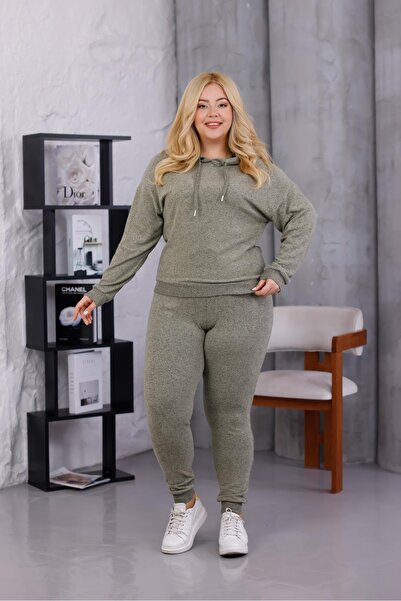 Siyezen Large Size Hooded Yumoş Set