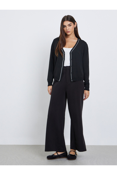 Styli Black Buttoned Cardigan Sweater
