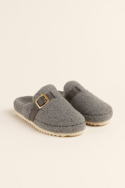 Shoebuo Women's Winter Buckle Non-Slip Sole Stylish Elegant Daily Guest Home and Dowry Slippers