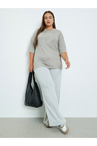 Styli Plus Size Grey Embroidered T-Shirt