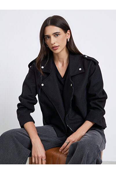 Styli سترة راكبي الدراجات النارية من الصوف بقصّة مربعة سوداء اللون