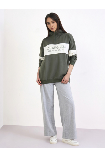 Styli Green Slogan Print Longline Sweatshirt