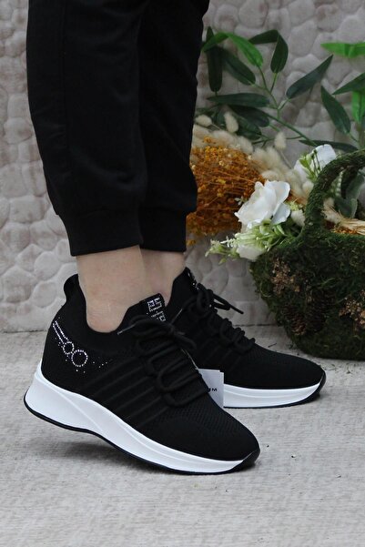 M.P. MP 241-1669 Pantofi sport de damă cu toc pană, negru, alb, ușor și confortabil