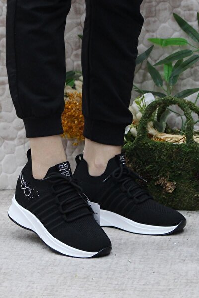 M.P. MP 241-1669 Pantofi sport de damă cu toc pană, negru, alb, ușor și confortabil