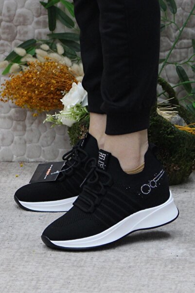 M.P. MP 241-1669 Pantofi sport de damă cu toc pană, negru, alb, ușor și confortabil