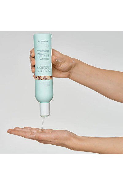 Milkshake Set Soluție Volum Milk Shake — Șampon 300ml + Balsam 300ml + Spray de Coafat 175ml