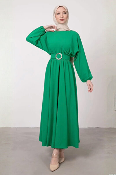 Tesettür Diyarı فستان نسائي مطرز بالكريستال مع حزام من قماش الأيروبين - أخضر ...