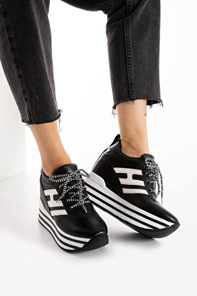 Lady أحذية رياضية سوداء بكعب إسفين للنساء