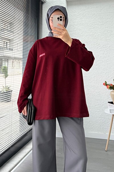 MELEK ARAZ Etiket Detaylı Oversize Kadın Sweat – Bordo