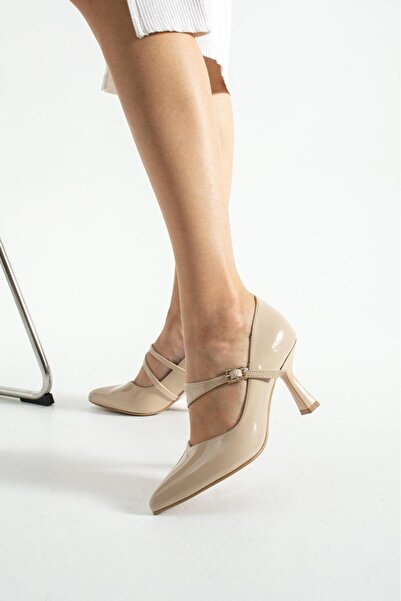 Cohy حذاء ماري جين نسائي أنيق ذو كعب 6.5 سم من الجلد اللامع مع إبزيم وتصميم مريح