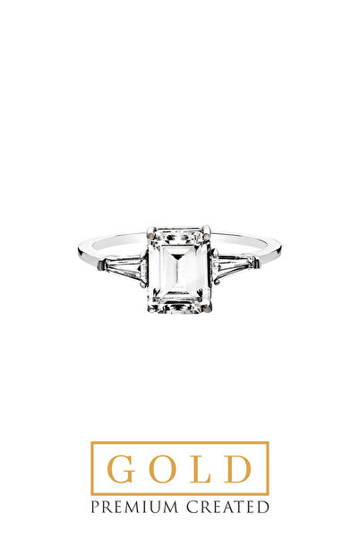 So CHIC... Beyaz Altın Sertifikalı Premium Created Taşlı Emerald Kesim Tektaş Yüzük