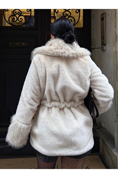 EGZOTİK ASORTİK Fur Detailed Belted Plush Coat