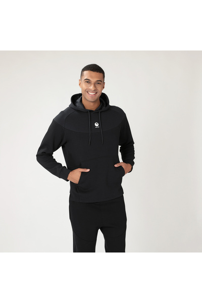 SKILLANO Regular fit cotton blouse with drawstring hood and open front pocket. 60% cotton, 40% polyester. Lifestyle design. 20008.