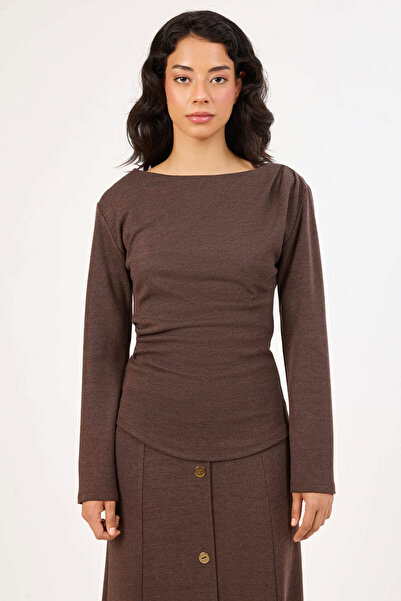 FEVER Büzgü detaylı kayık yaka triko bluz