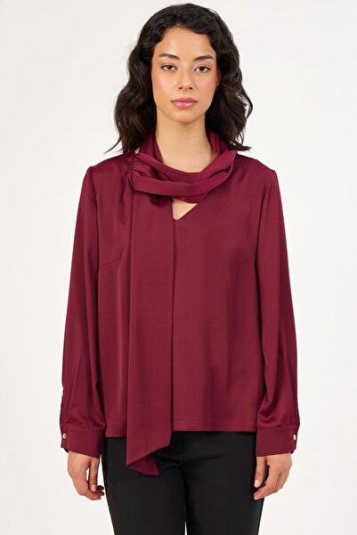 FEVER Yakası fular detaylı dökümlü bluz