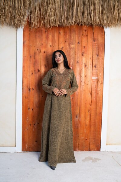 AFandina A-194 Natural Wool Jalabiya Combines Comfort and Luxury