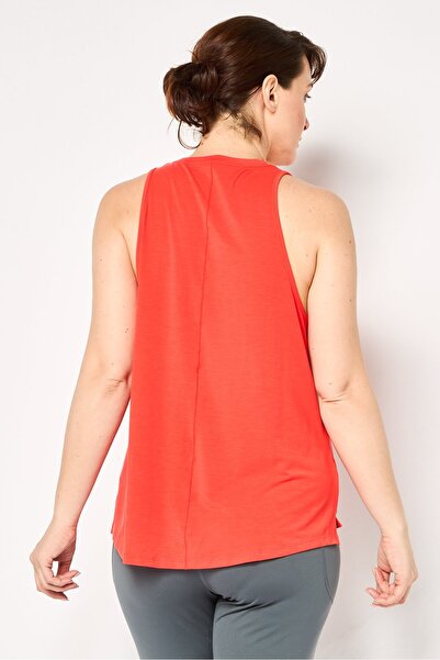 Nike Women Sportswear Fit Sleeveless Training Top, Red