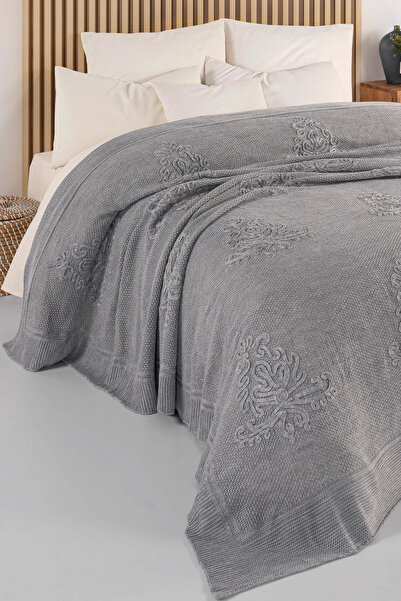 WOOLHOME ÇİFT KİŞİLİK TRİKO NAKIŞLI YATAK ÖRTÜSÜ