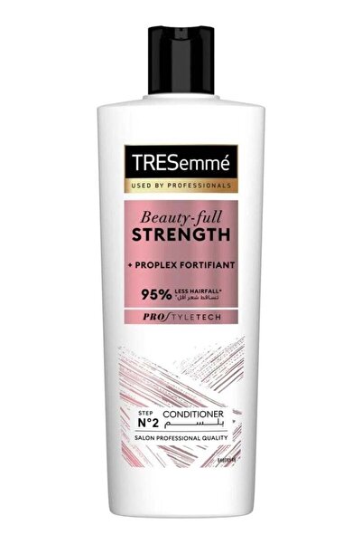 TRESemmé بلسم بيوتي-فول سترينث - مع بروبلكس فورتيفاينت، يقلل تساقط الشعر بنسب...