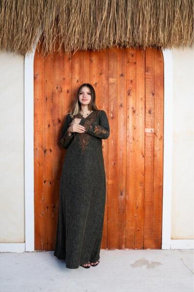 AFandina A-194 Natural Wool Jalabiya Combines Comfort and Luxury