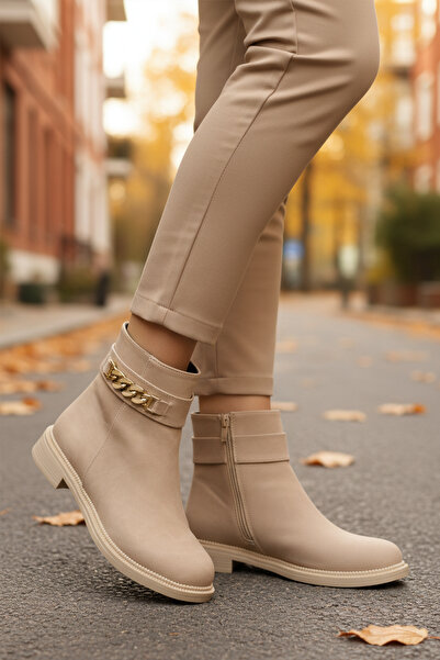 AYAKMOD Μπεζ γυναικείες μπότες με φλις εσωτερικά 636182 Z