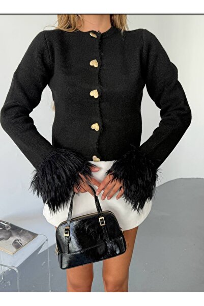 Genel Markalar Kalp Düğmeli Kolları Püsküllü Triko Hırka