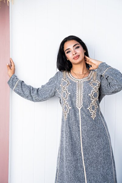 AFandina Embroidered wool jalabiya with luxurious embroidery A-958