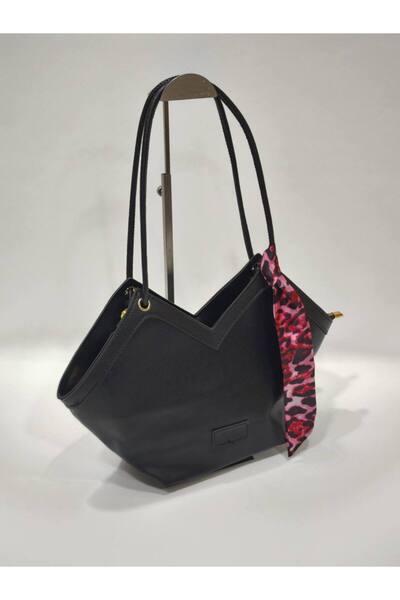 SHIKIRTI حقيبة كتف نسائية من الجلد الصناعي مع إغلاق بسحاب بقصة زاوية