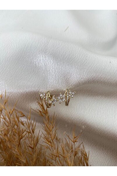 XUPING JEWELRY أقراط من الفولاذ من Xuping مع تفاصيل على شكل زهرة